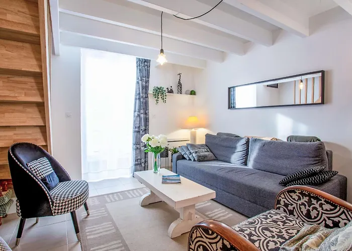 Дом отдыха Norecic-1 By Interhome Ла-Бернери-ан-Рец